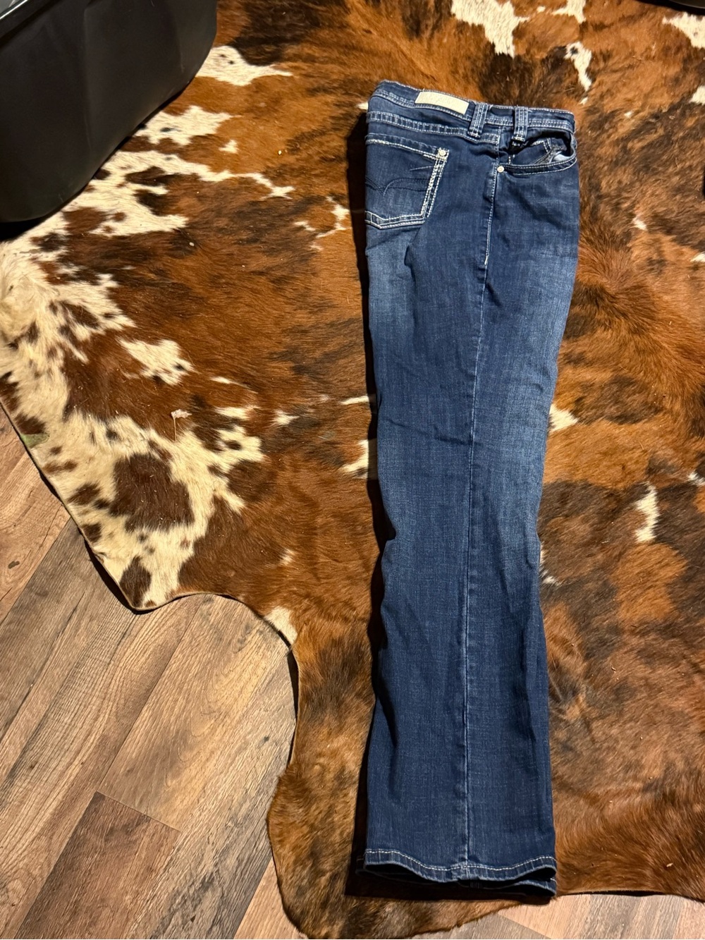Women's Dark Blue Bootcut Jeans - Classic Stretch Denim